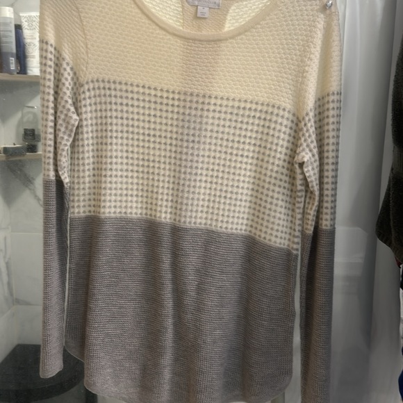 Charter Club Sweater Size Medium - Picture 2 of 4